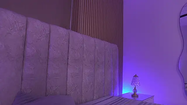 sara lopee1 online show from March 23, 11:58 am