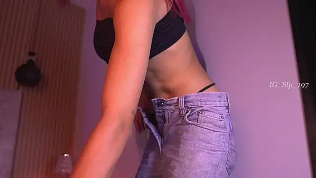 Snapshot of sara_lopee1 chatting on June 21, 11:57 am sara lopee1 online show from June 21, 11:57 am