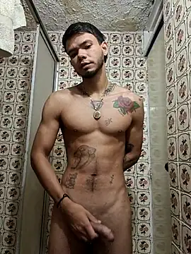 Snapshot of Niick01_ chatting on February 15, 1:38 pm Niick01 online show from February 15, 1:38 pm