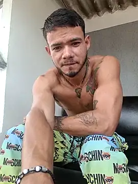 Snapshot of Niick01_ chatting on September 25, 5:27 pm Niick01 online show from September 25, 5:27 pm