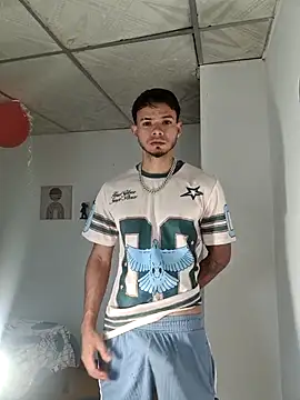 Snapshot of Niick01_ chatting on November 11, 7:36 pm Niick01 online show from November 11, 7:36 pm