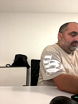 fuocovivo4 online show from September 12, 8:58 am