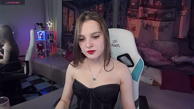 kaisajenner online show from October 26, 6:47 pm