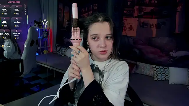 kaisajenner online show from December 20, 5:53 pm