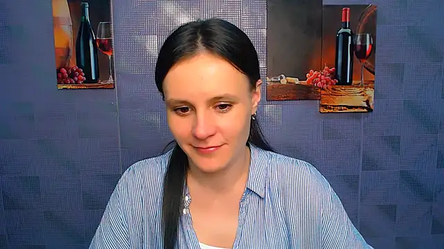 Snapshot of ValeriaHeart_ chatting on March 7, 4:44 pm ValeriaHeart online show from March 7, 4:44 pm