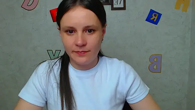 Snapshot of ValeriaHeart_ chatting on March 17, 1:18 pm ValeriaHeart online show from March 17, 1:18 pm