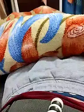 Snapshot of Hot_funky_boy chatting on February 6, 8:34 pm Hot funky boy online show from February 6, 8:34 pm