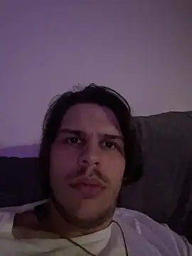 Snapshot of buckincowboy chatting on February 3, 2:47 am buckincowboy online show from February 3, 2:47 am