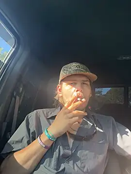 Snapshot of buckincowboy chatting on February 7, 3:41 pm buckincowboy online show from February 7, 3:41 pm