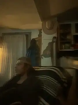 Snapshot of buckincowboy chatting on February 11, 9:35 pm buckincowboy online show from February 11, 9:35 pm