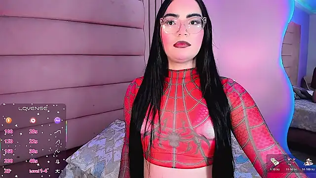 Dalis Hills online show from February 24, 4:21 am