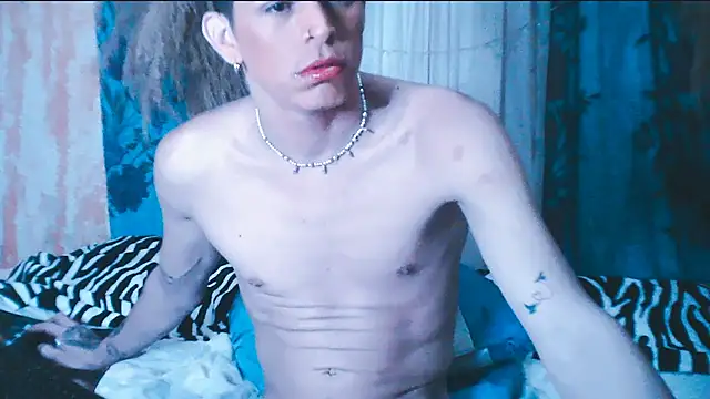 duquehotvoy online show from February 22, 8:29 am