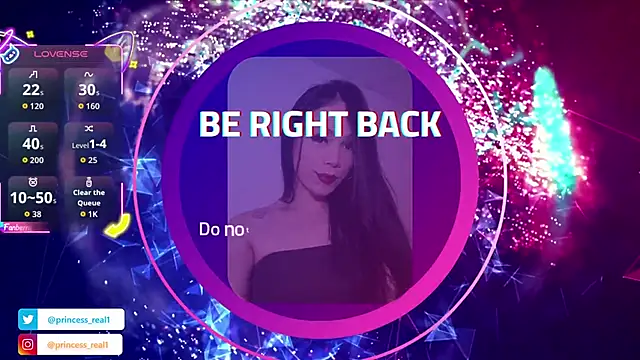 Snapshot of princess0303 chatting on October 8, 5:27 am princess0303 online show from October 8, 5:27 am