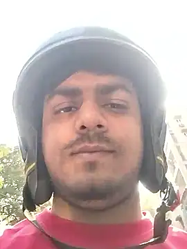 Snapshot of sethgamble000777 chatting on February 7, 7:56 am sethgamble000777 online show from February 7, 7:56 am