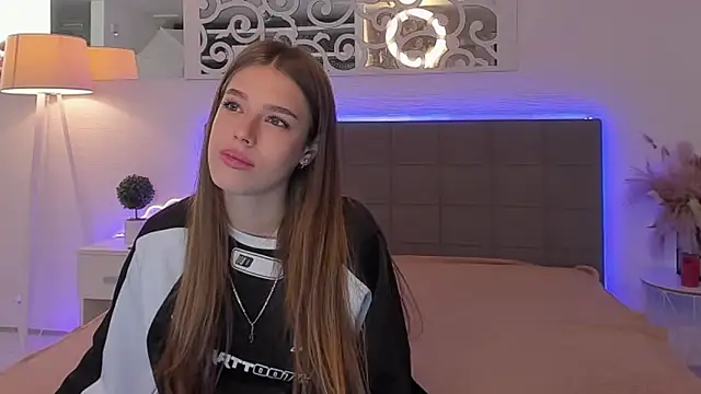 melissacrayzy online show from April 12, 5:12 am