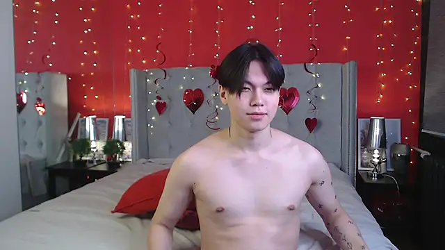 Snapshot of just_gay_ chatting on February 11, 4:35 pm just gay  online show from February 11, 4:35 pm