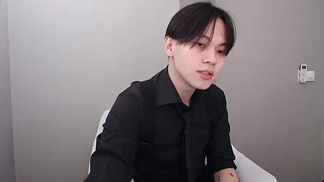 Snapshot of just_gay_ chatting on February 20, 7:52 pm just gay  online show from February 20, 7:52 pm