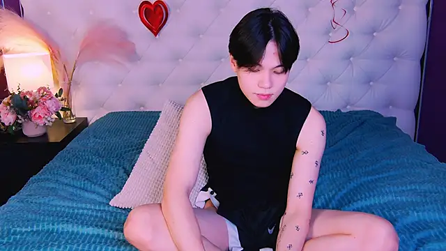 Snapshot of just_gay_ chatting on March 3, 11:33 am just gay  online show from March 3, 11:33 am