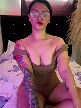 Emma Giraldo online show from September 15, 6:08 pm