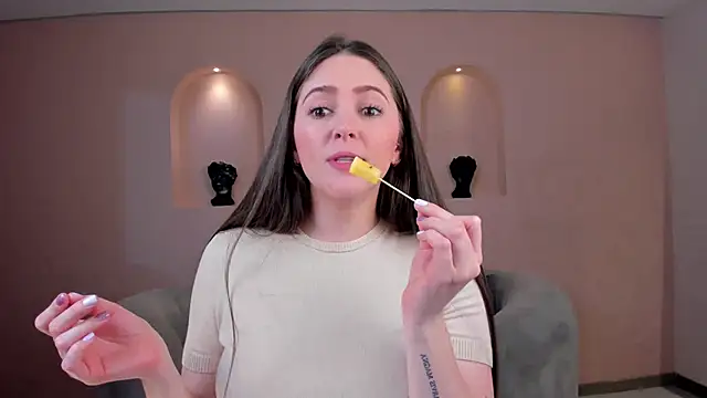 BeccaBaxter online show from March 11, 1:37 am