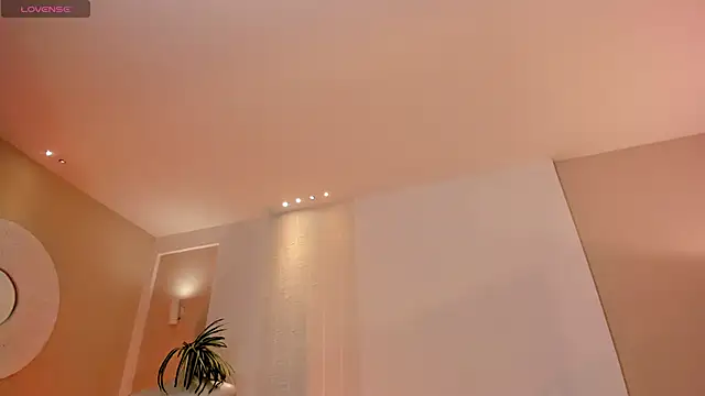 Snapshot of BeccaBaxter chatting on February 7, 12:20 pm BeccaBaxter online show from February 7, 12:20 pm