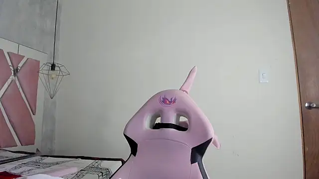 Raichell  online show from March 20, 6:52 am