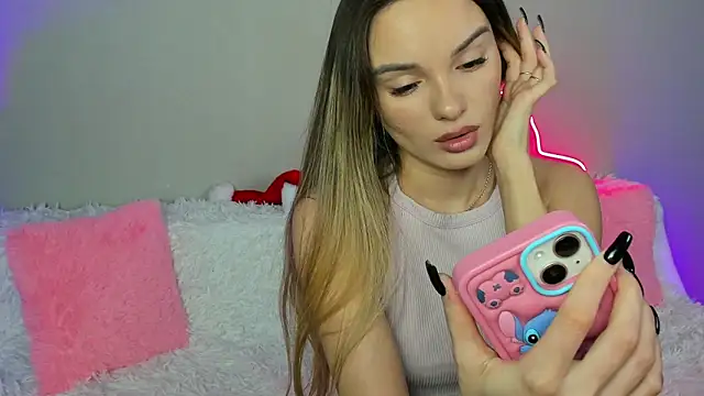 EvaBalmer online show from December 17, 4:07 am