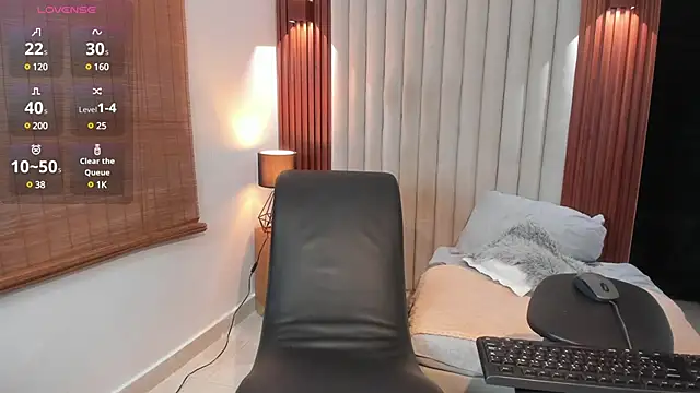 Justin mack online show from March 18, 12:03 pm