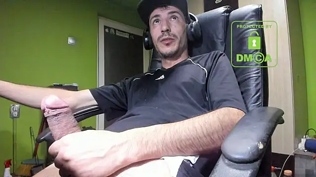 BigCumShoot online show from February 6, 4:31 am