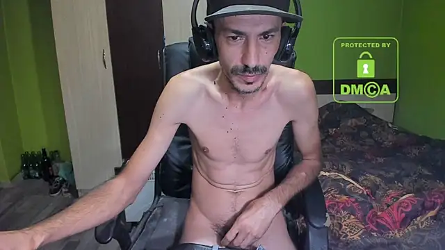 BigCumShoot online show from October 14, 6:03 am