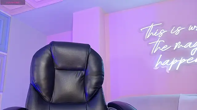 AmaiaHaywood online show from November 12, 5:19 am