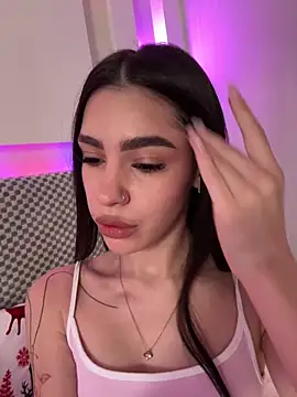 Snapshot of _BbFreya chatting on February 13, 12:43 pm BbFreya online show from February 13, 12:43 pm