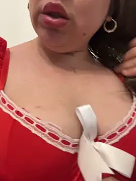 laarti online show from June 21, 7:16 pm