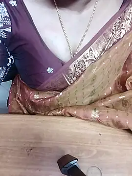 Tamil Radha online show from November 22, 5:45 pm