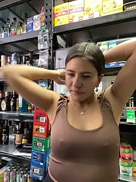 Andrea18 blonde online show from May 28, 3:31 pm