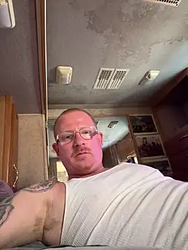 ClimbedCaelum online show from April 2, 6:16 pm