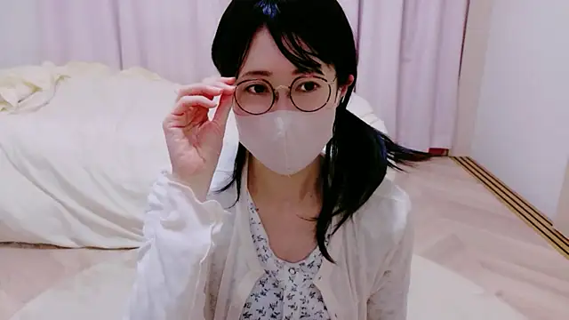 RIO o0 online show from April 7, 10:37 am