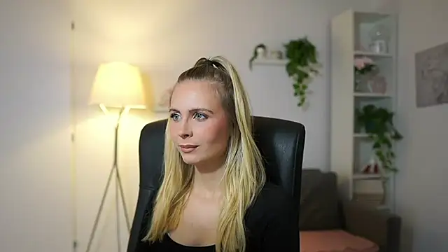 catecrago  online show from September 25, 8:29 am