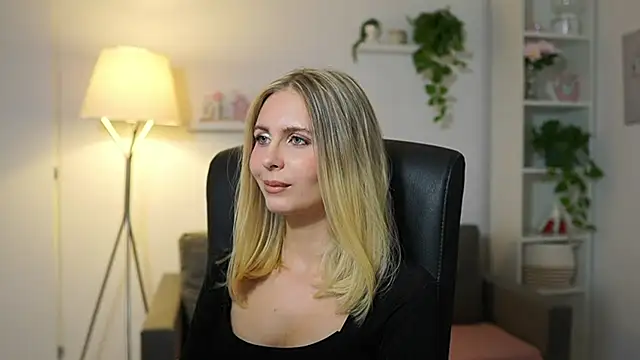 catecrago  online show from October 6, 1:30 pm