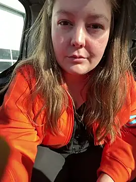 Snapshot of Lars-Lola chatting on March 12, 9:37 am Lars-Lola online show from March 12, 9:37 am