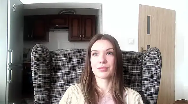 aurora lust online show from February 18, 11:00 am