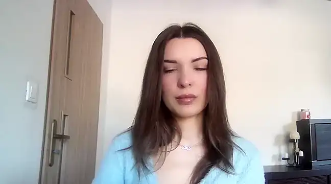 aurora lust online show from March 17, 7:35 am