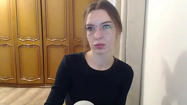 aurora lust online show from November 18, 6:29 am