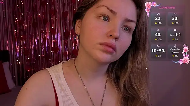 Snapshot of Lora_Rosee chatting on April 3, 2:15 pm Lora Rosee online show from April 3, 2:15 pm