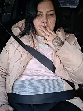 CannabisQueenn online show from January 6, 8:51 am