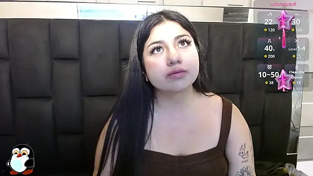 Snapshot of sweety_ashly chatting on October 6, 3:15 am sweety ashly online show from October 6, 3:15 am