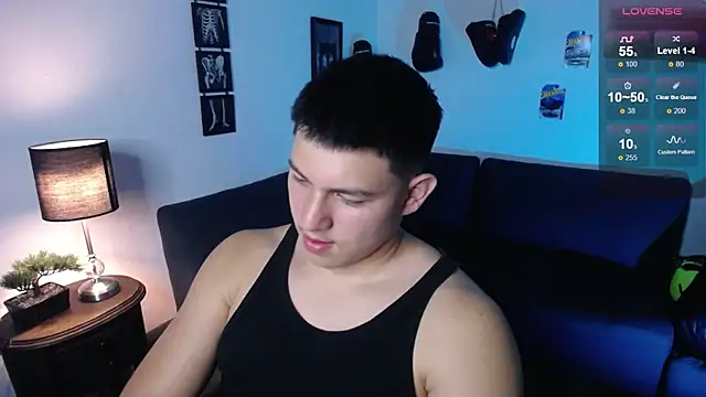 JamesCr  online show from April 4, 11:35 pm