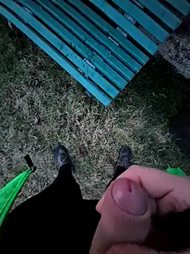 Snapshot of Oli0203@xh chatting on March 10, 5:34 am Oli0203xh online show from March 10, 5:34 am