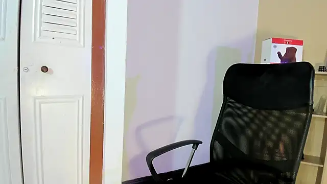 Violetta 0 online show from October 1, 1:39 pm