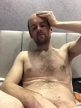 LynnAhNight online show from January 13, 3:17 pm